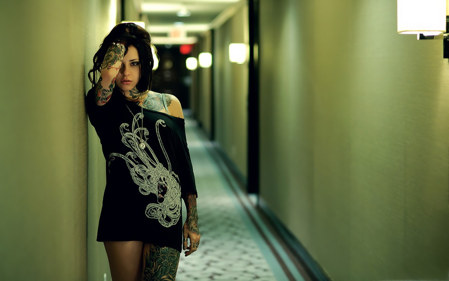 Sassy girls in Valletta